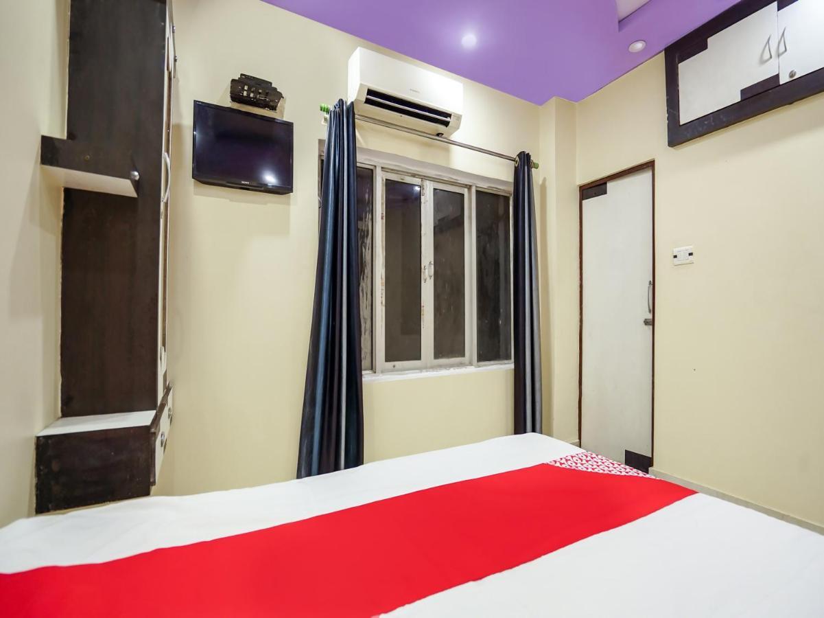 Oyo 75627 New Ankit Guest House 바라나시 외부 사진