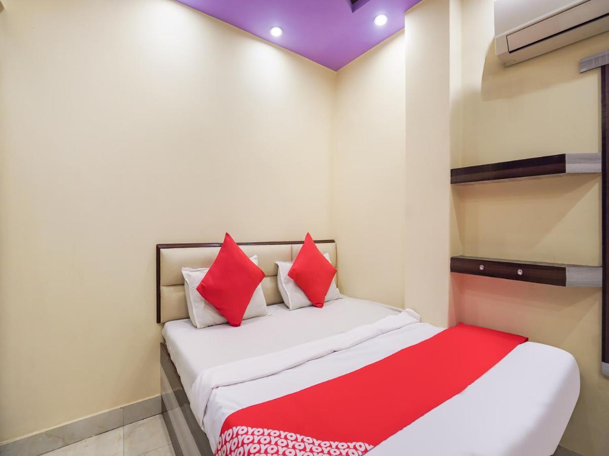 Oyo 75627 New Ankit Guest House 바라나시 외부 사진