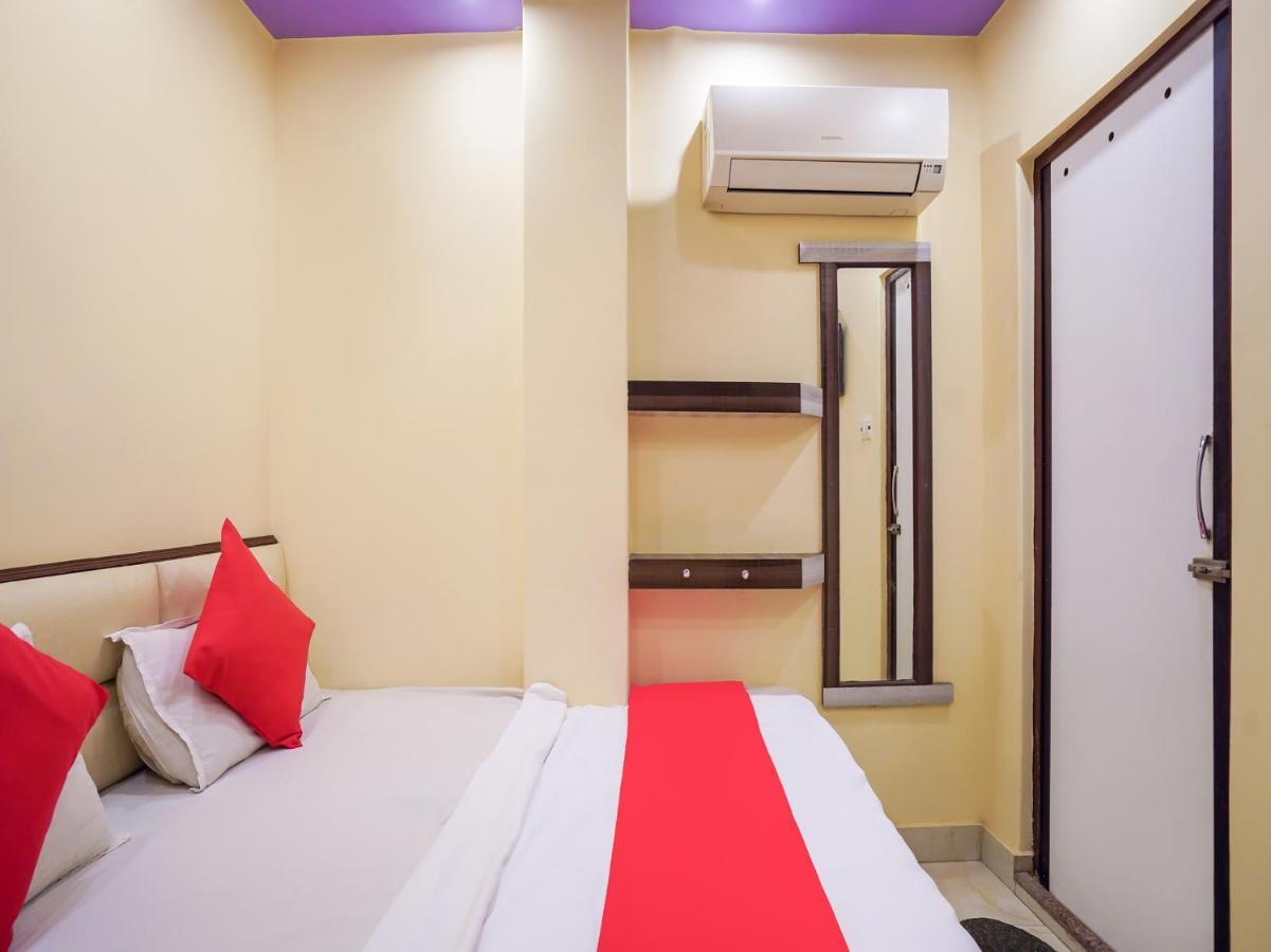 Oyo 75627 New Ankit Guest House 바라나시 외부 사진