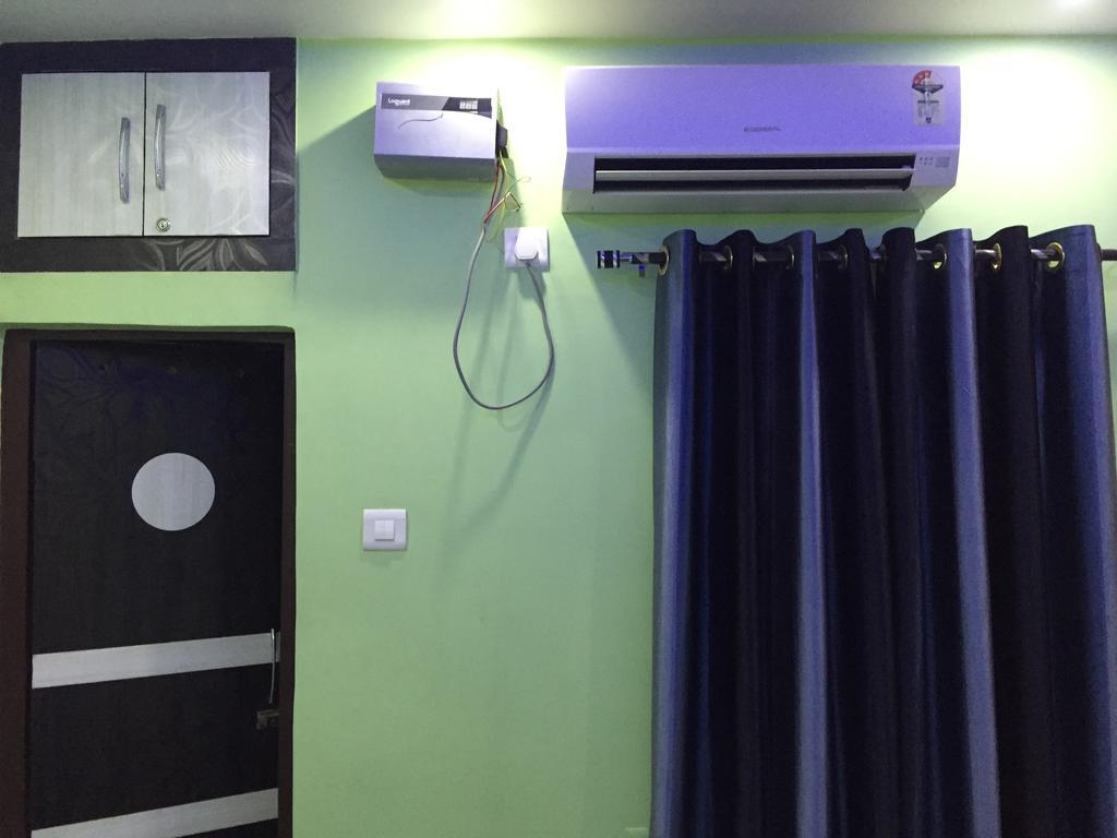 Oyo 75627 New Ankit Guest House 바라나시 객실 사진